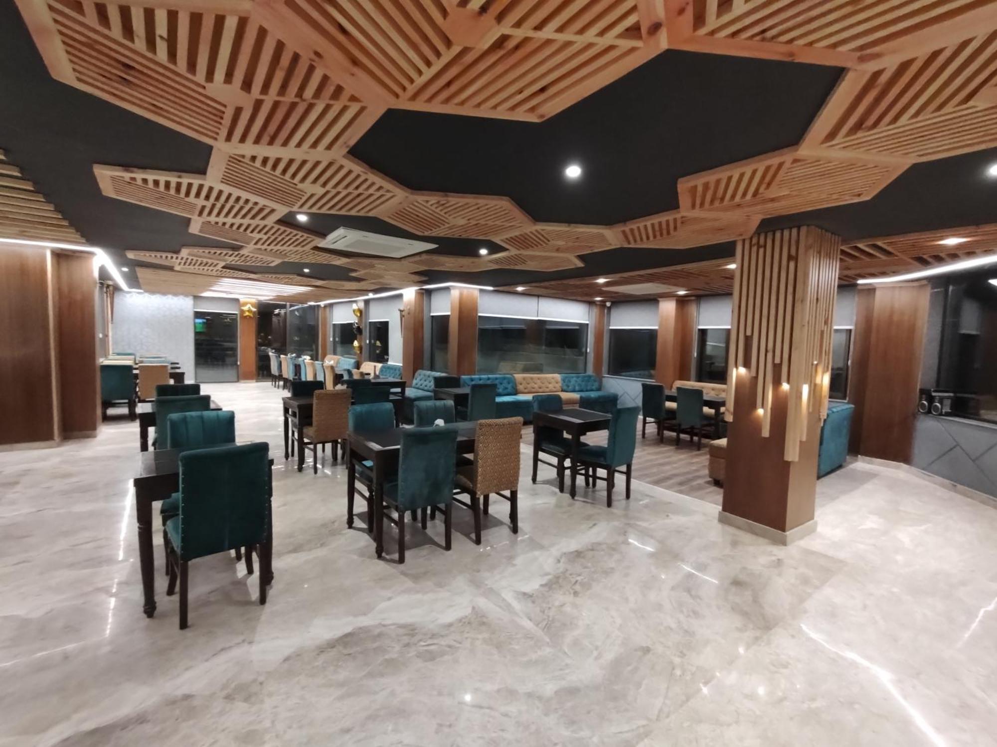 Sagrika Resort Dalhousie Eksteriør billede