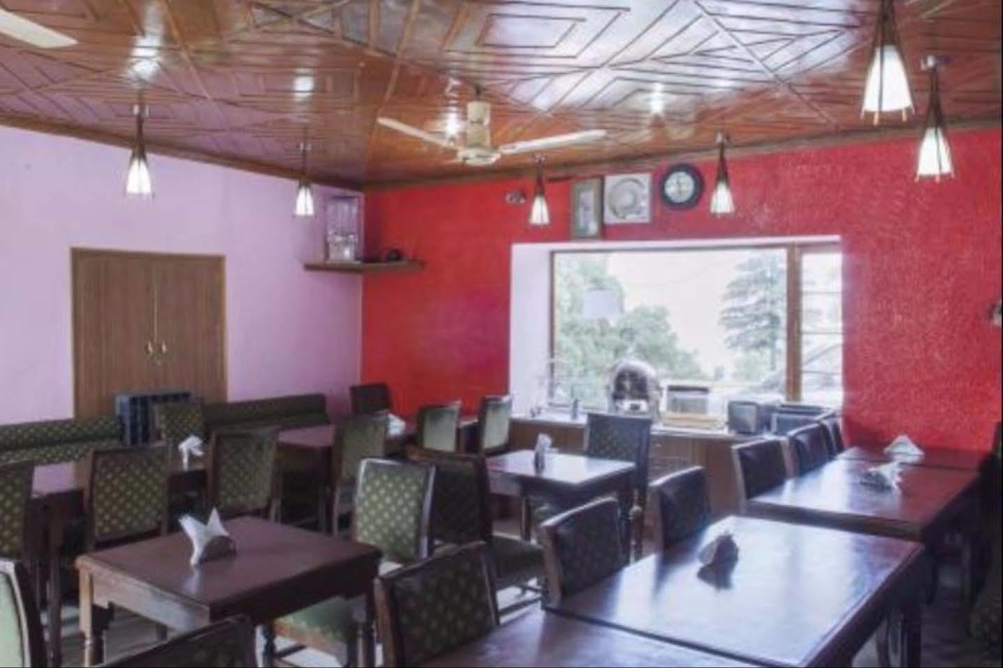 Sagrika Resort Dalhousie Eksteriør billede